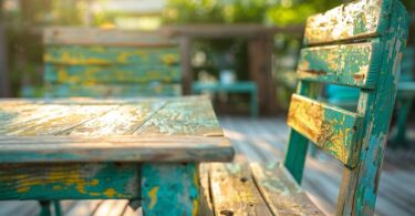 Redonner vie à votre salon de jardin avec une nouvelle peinture