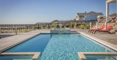 Protégez votre piscine avec un abri hors sol