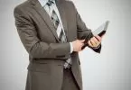 Plaque funéraire pas chère – Où trouver qualité et prix bas ?